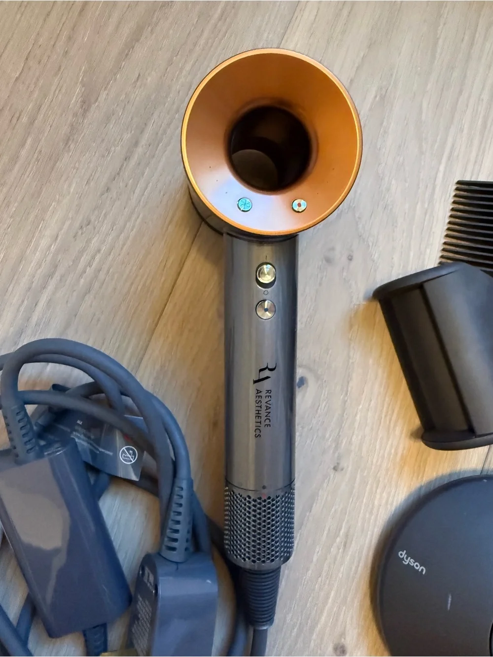 Dyson genuine hair